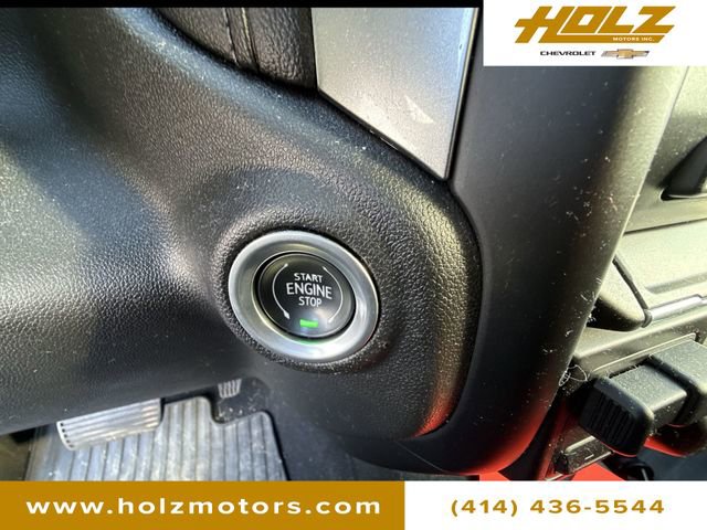 Certified 2022 Chevrolet Silverado 1500 RST image 16