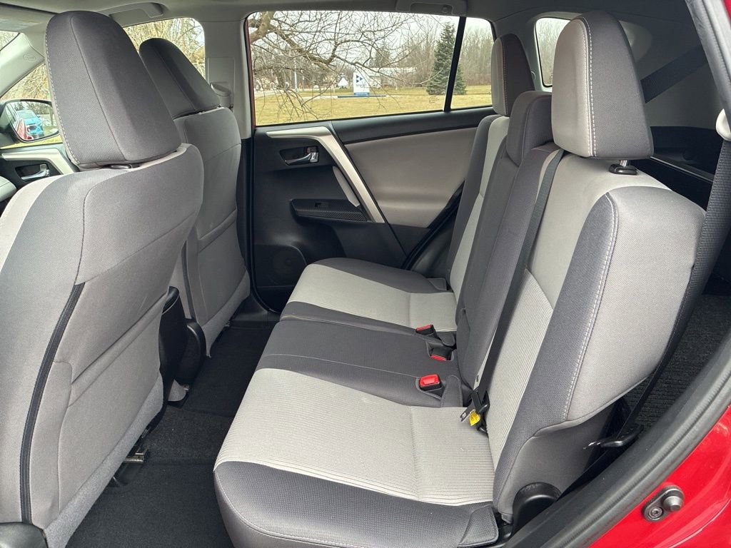 Used 2014 Toyota RAV4 XLE image 20