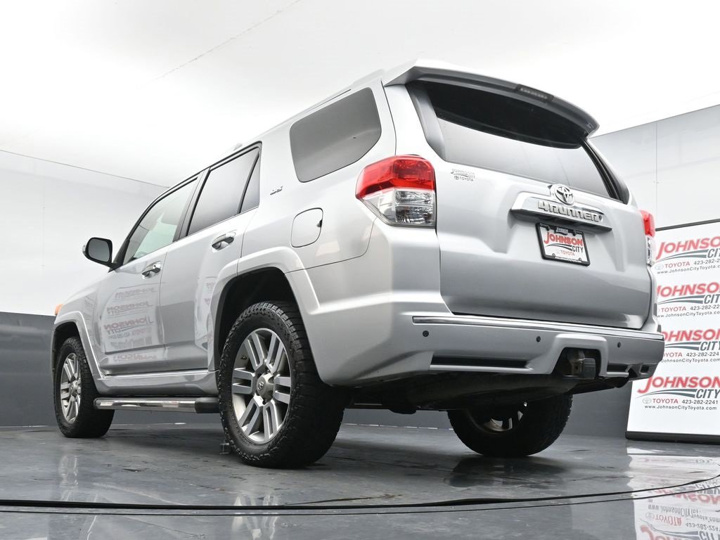 Used 2011 Toyota 4Runner SR5 w/ Convenience Pkg image 38