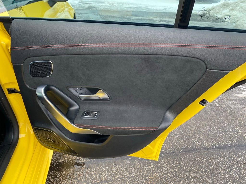 Used 2020 Mercedes-Benz CLA 250 4MATIC image 24