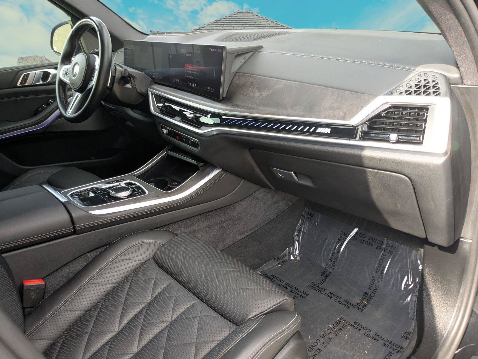 Used 2024 BMW X5 M60i w/ Climate Comfort Package AWD/4WD image 25