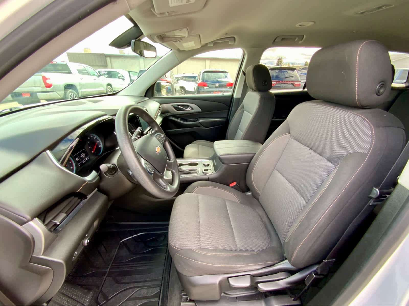 Used 2019 Chevrolet Traverse LS w/ LPO, Blackout Package AWD/4WD image 19