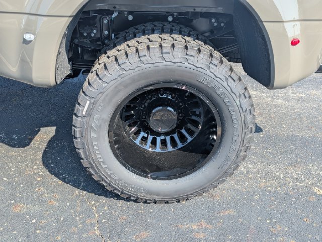 New 2026 Ford F450 Platinum w/ Platinum Plus Package AWD/4WD image 25