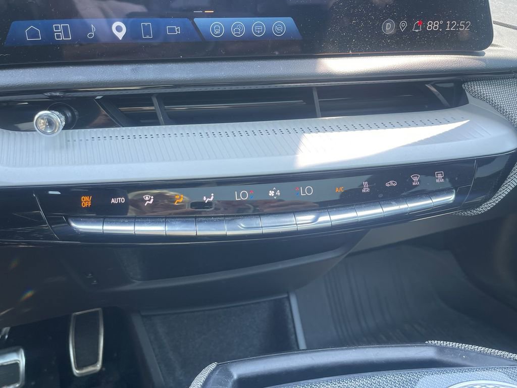 Certified 2025 Cadillac Optiq Luxury 2 w/ LPO, Floor Liner Package AWD/4WD image 15