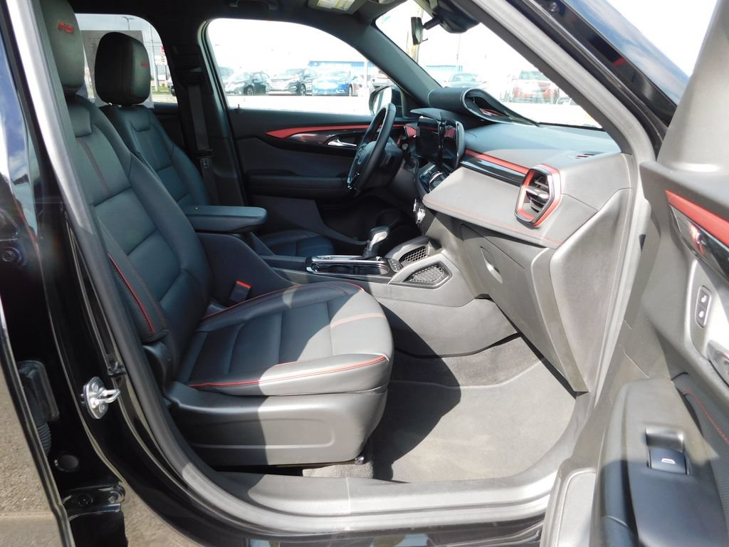 Used 2024 Chevrolet TrailBlazer RS AWD/4WD image 18