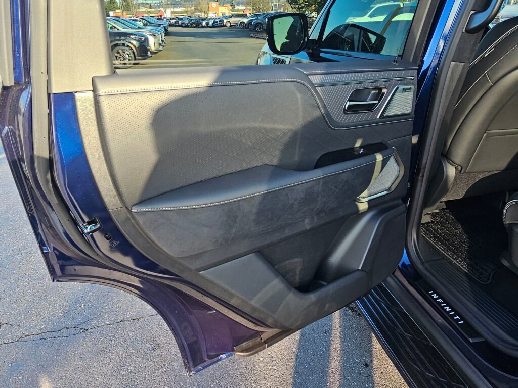New 2026 INFINITI QX80 Autograph w/ Premium Cargo Package image 20