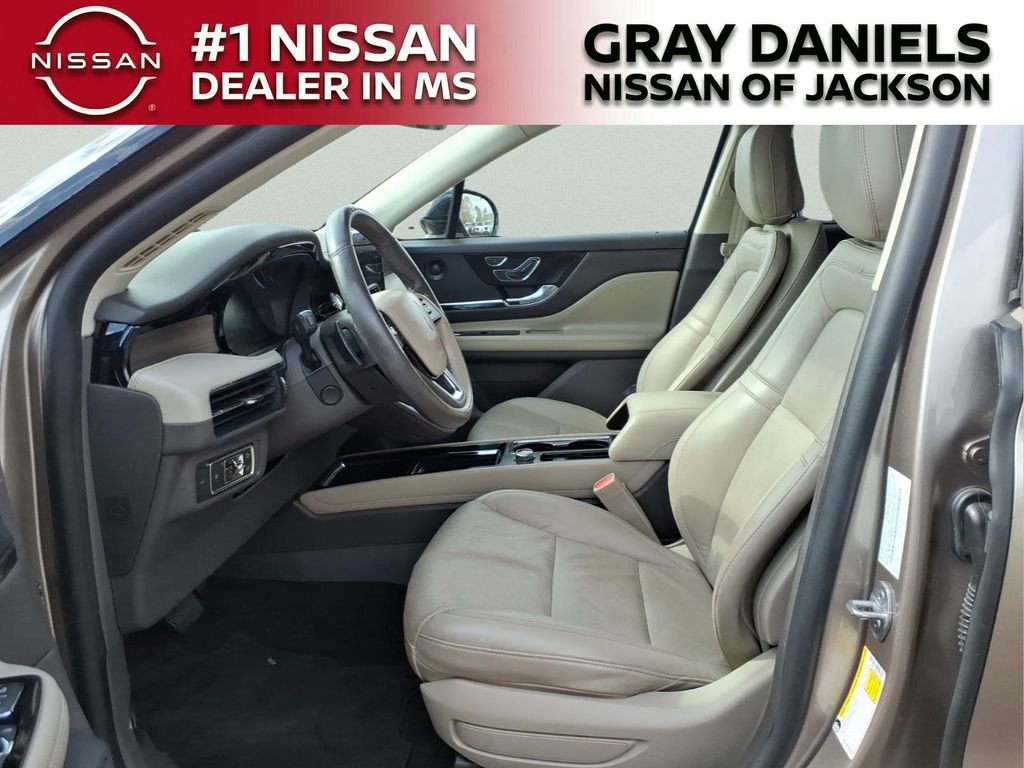 Used 2020 Lincoln Corsair Reserve w/ Equipment Group 201A image 21