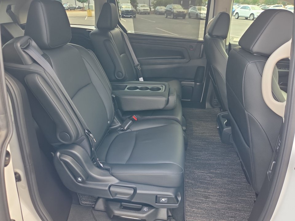 Used 2026 Honda Odyssey EX-L image 29
