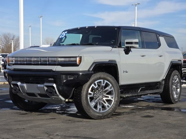 Used 2025 GMC Hummer EV 2X image 2