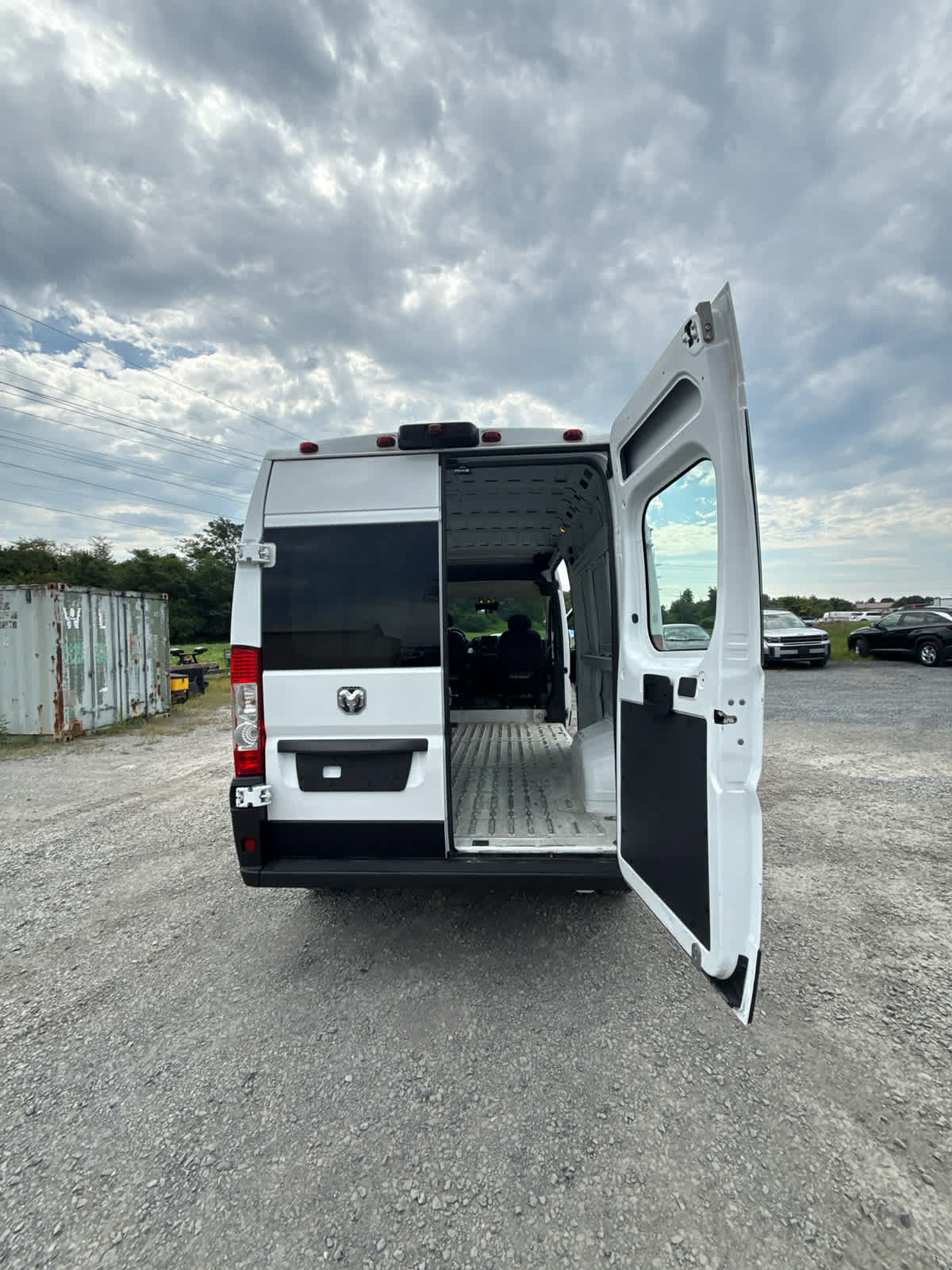 Used 2023 RAM ProMaster 2500 FWD image 40