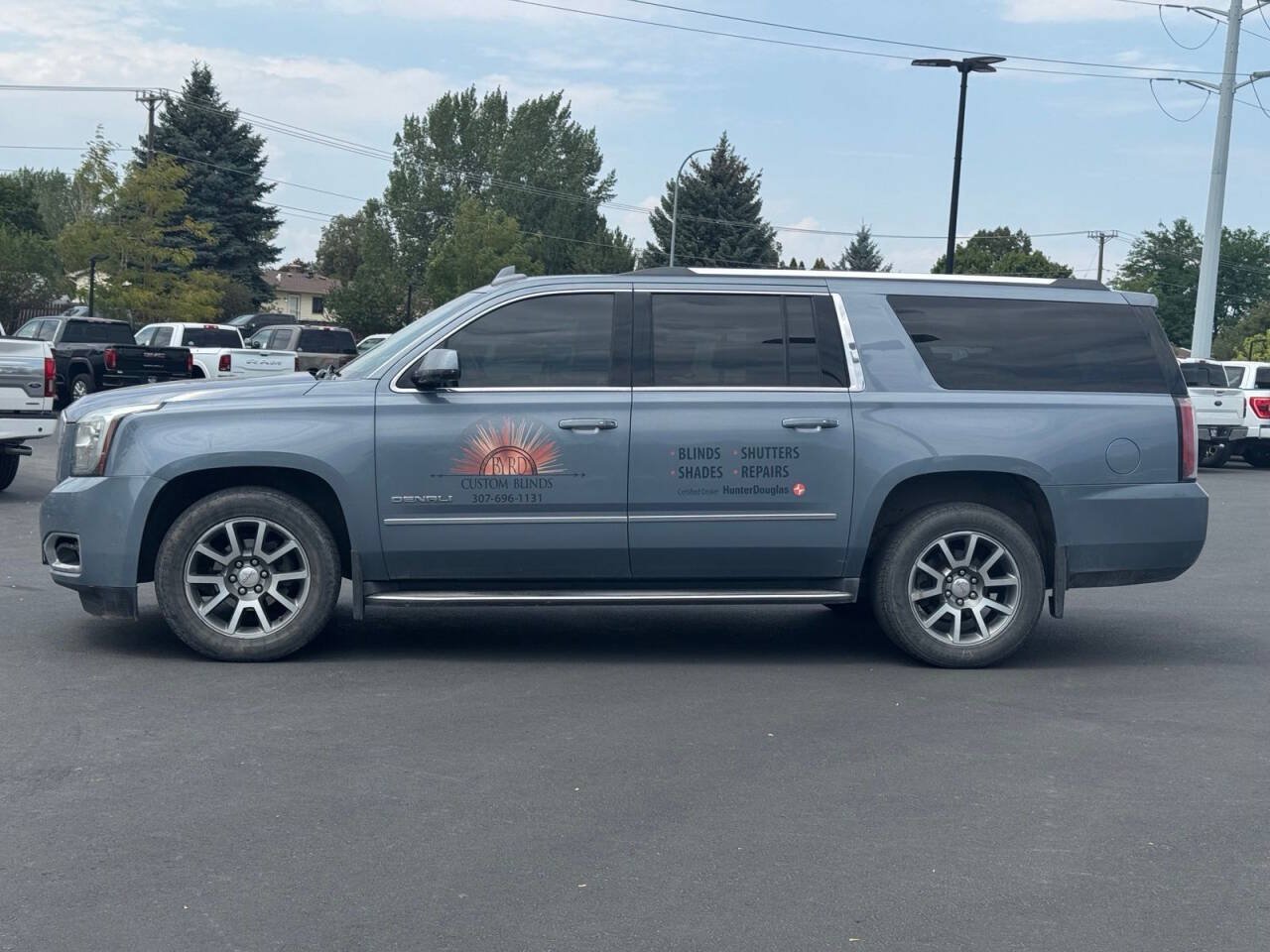 Used 2016 GMC Yukon XL Denali AWD/4WD image 4