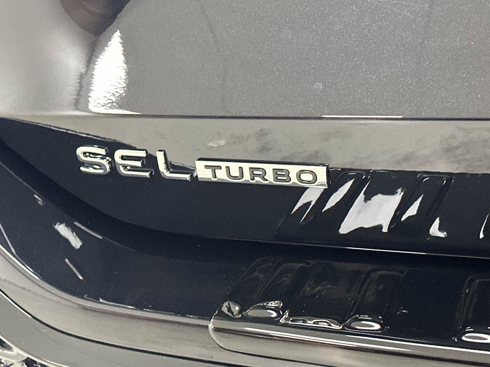 New 2026 Volkswagen Tiguan SEL R-Line AWD/4WD image 26