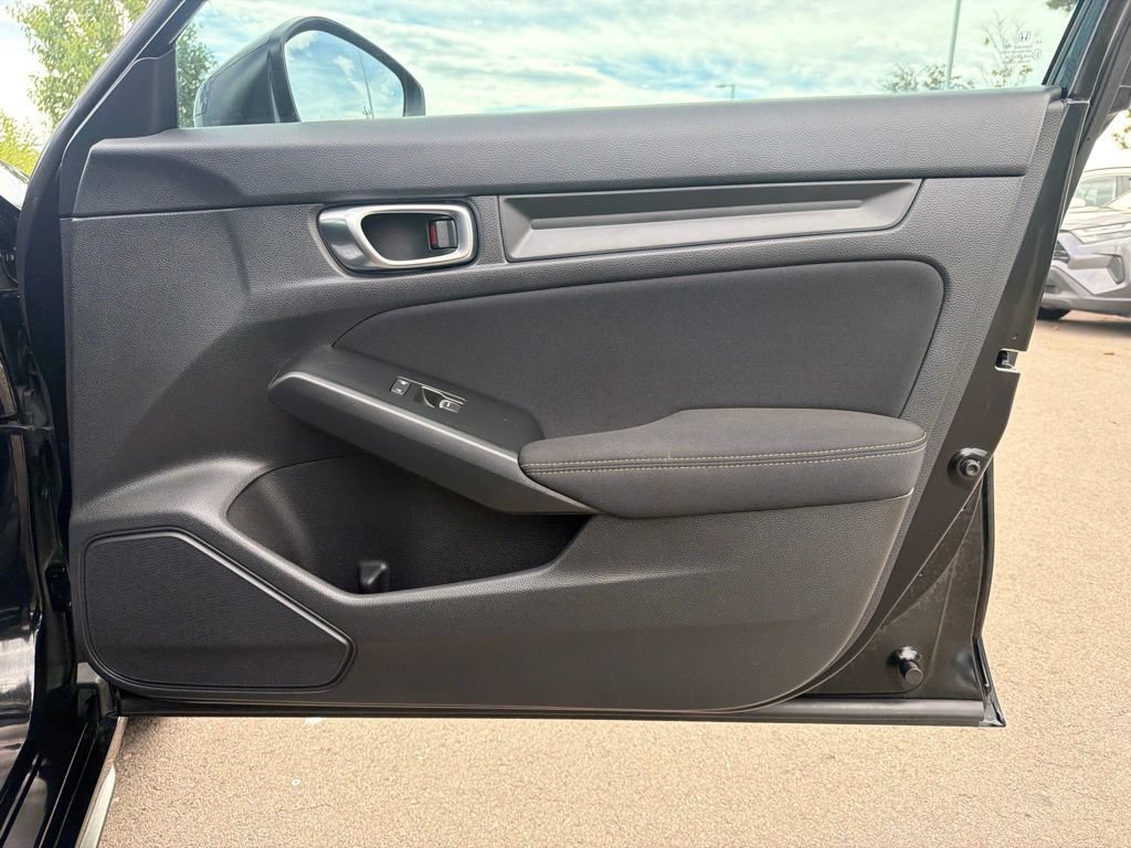 Used 2024 Honda Civic Sport image 9