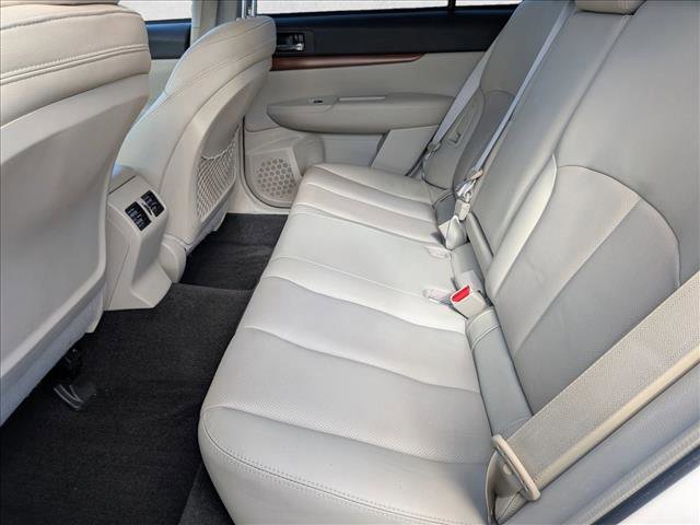 Used 2014 Subaru Outback 3.6R Limited image 18