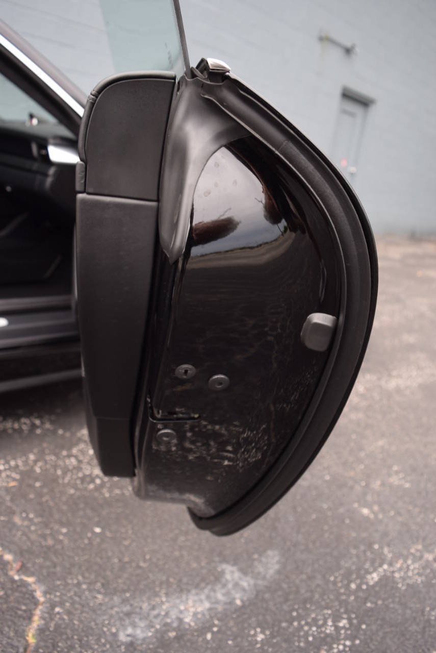 Used 2015 Porsche 911 Carrera 4S AWD/4WD image 64