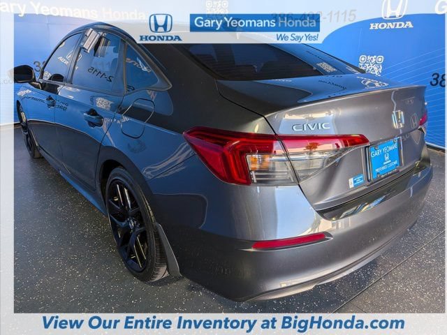 Used 2023 Honda Civic Sport image 9