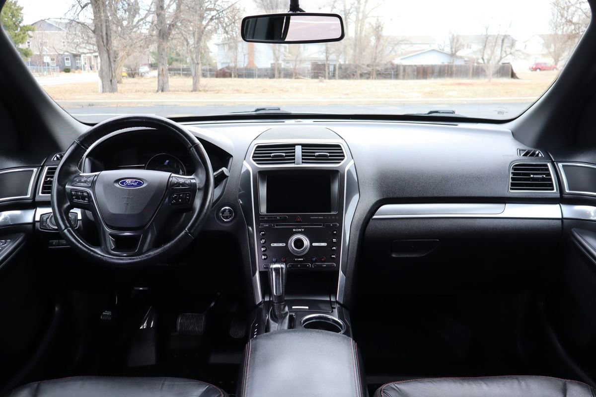 Used 2016 Ford Explorer Sport w/ Equipment Group 401A image 16