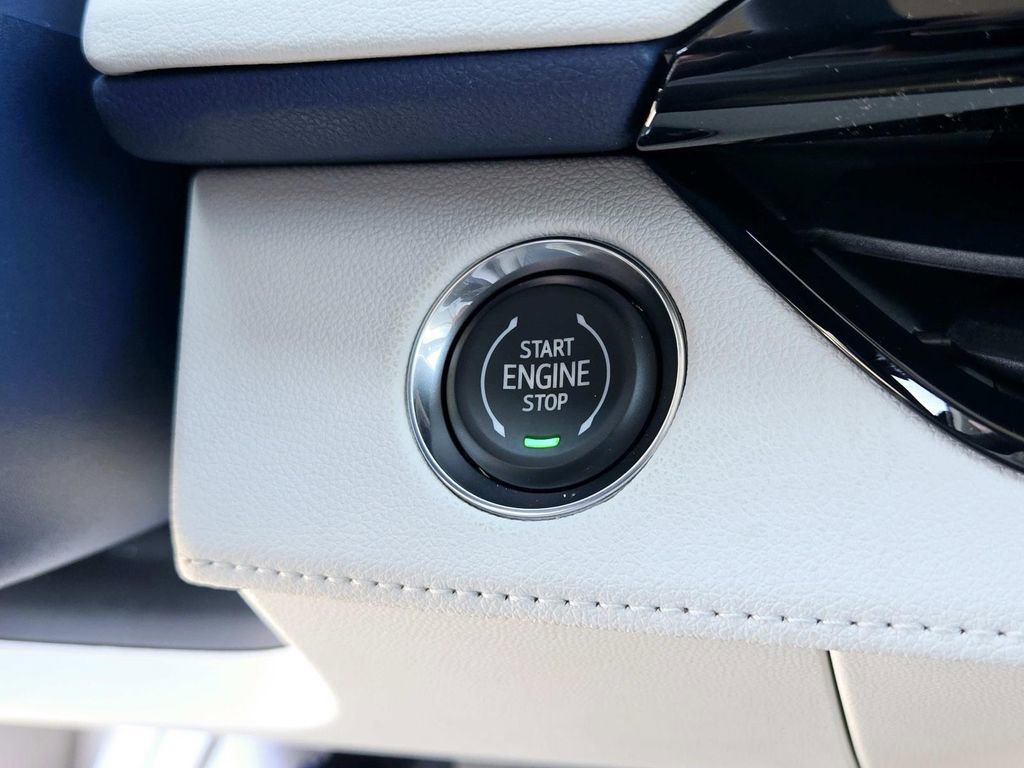 New 2025 Buick Enclave Avenir w/ Super Cruise Package image 27