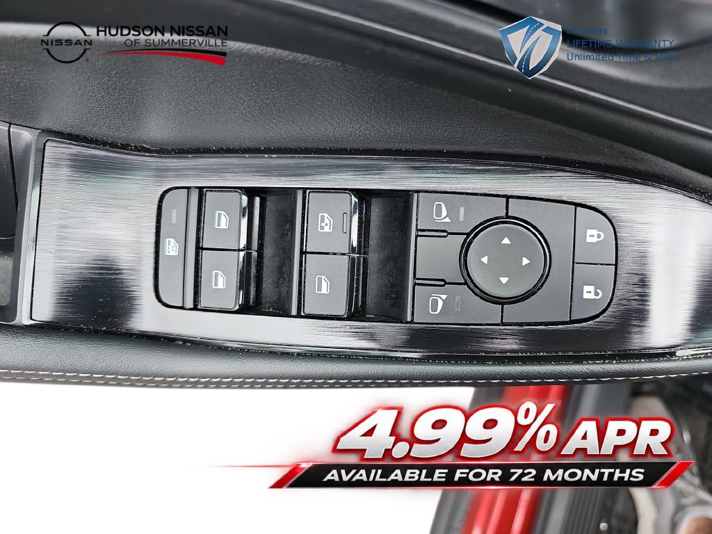 Used 2026 Nissan Rogue SV FWD image 28