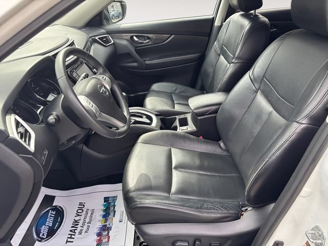 Used 2015 Nissan Rogue SL AWD/4WD image 11