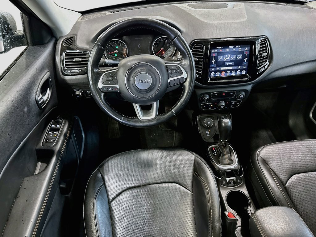 Used 2020 Jeep Compass Limited w/ Luxury Seat Group AWD/4WD image 24