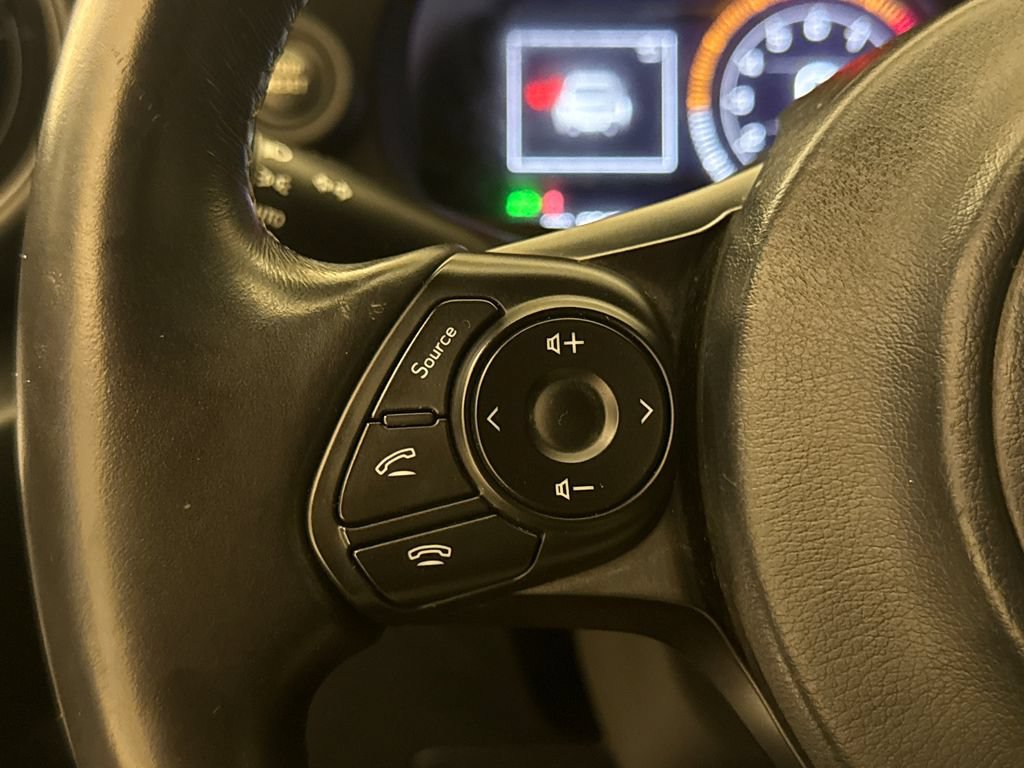 Used 2022 Toyota GR86 RWD image 28