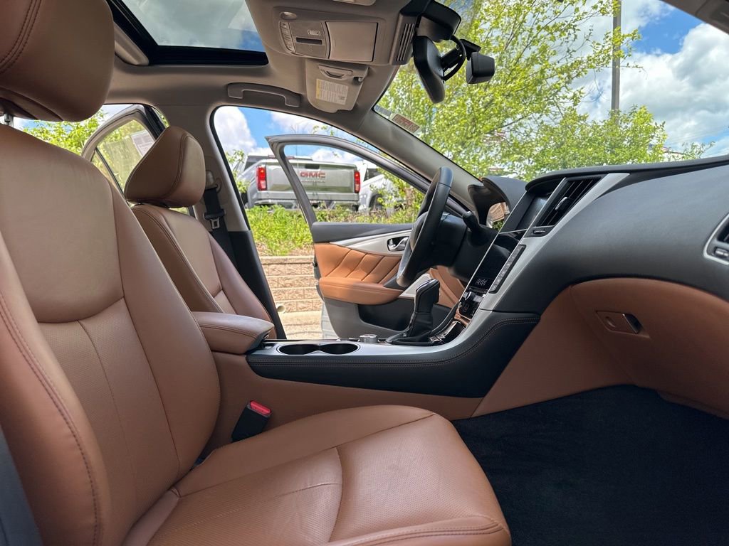 Certified 2023 INFINITI Q50 Luxe w/ Cargo Package AWD/4WD image 18