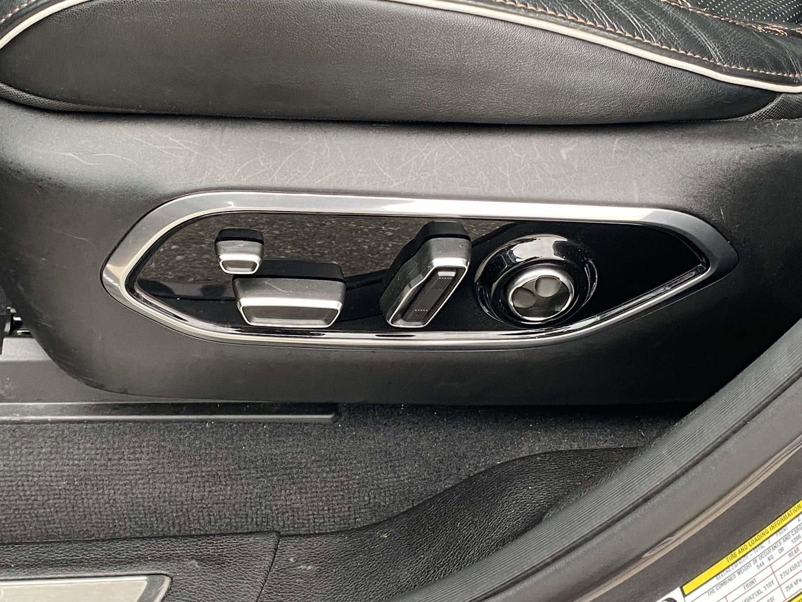 Used 2023 Jeep Grand Cherokee L Summit w/ High Altitude Package image 16