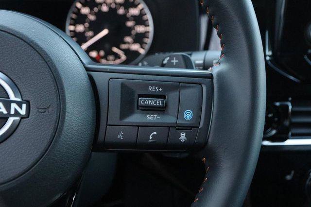 Used 2025 Nissan Pathfinder Rock Creek image 15