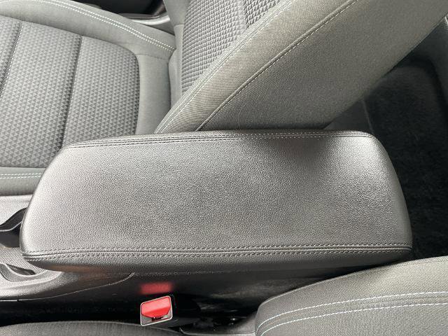 New 2023 Chevrolet Bolt EUV LT FWD image 32