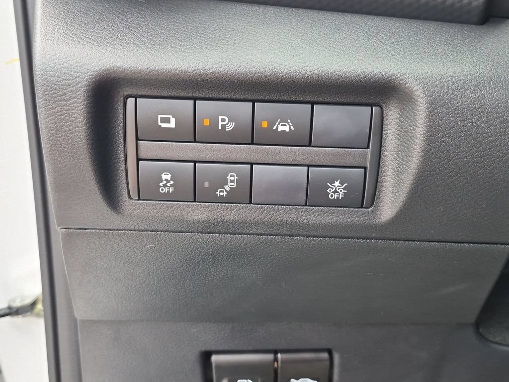 Certified 2023 Nissan Kicks S FWD image 15
