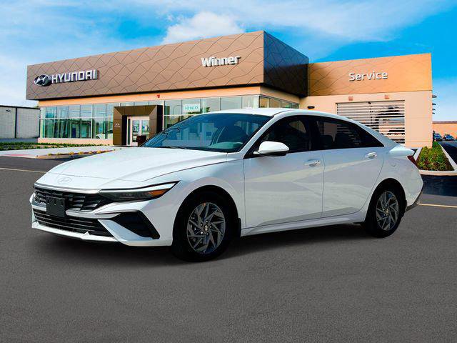 New 2025 Hyundai Elantra Blue FWD image 2
