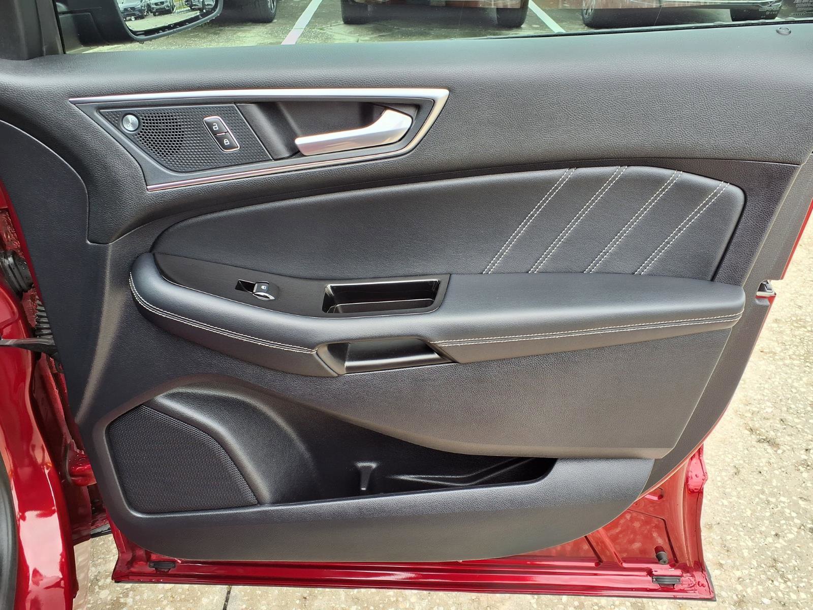 Used 2019 Ford Edge ST w/ Equipment Group 401A image 13