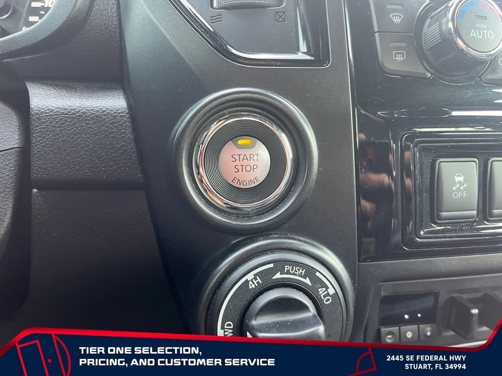 Used 2021 Nissan Titan PRO-4X w/ Pro-4x Convenience Package AWD/4WD image 28