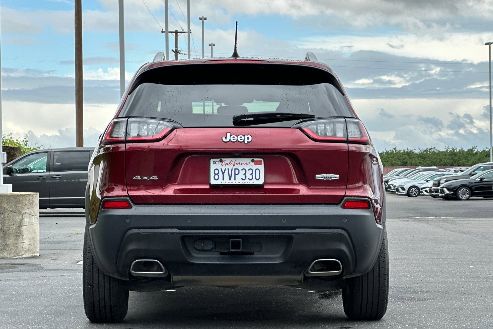 Used 2019 Jeep Cherokee Latitude w/ Cold Weather Group image 5