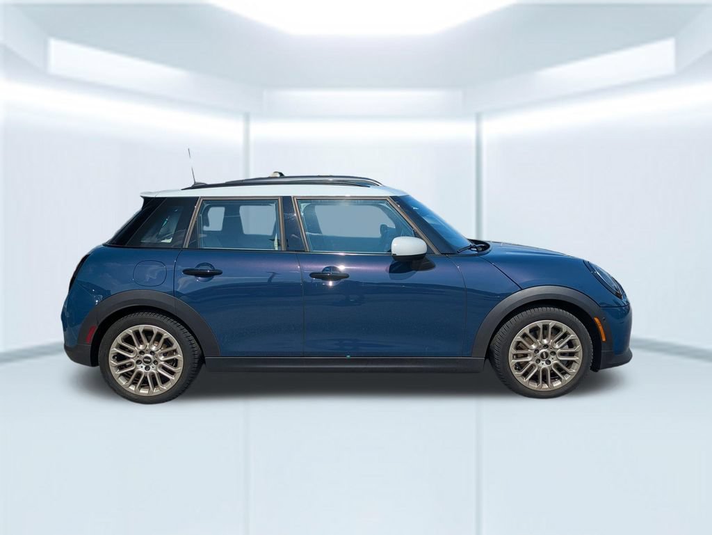 Used 2025 MINI Cooper S FWD image 2
