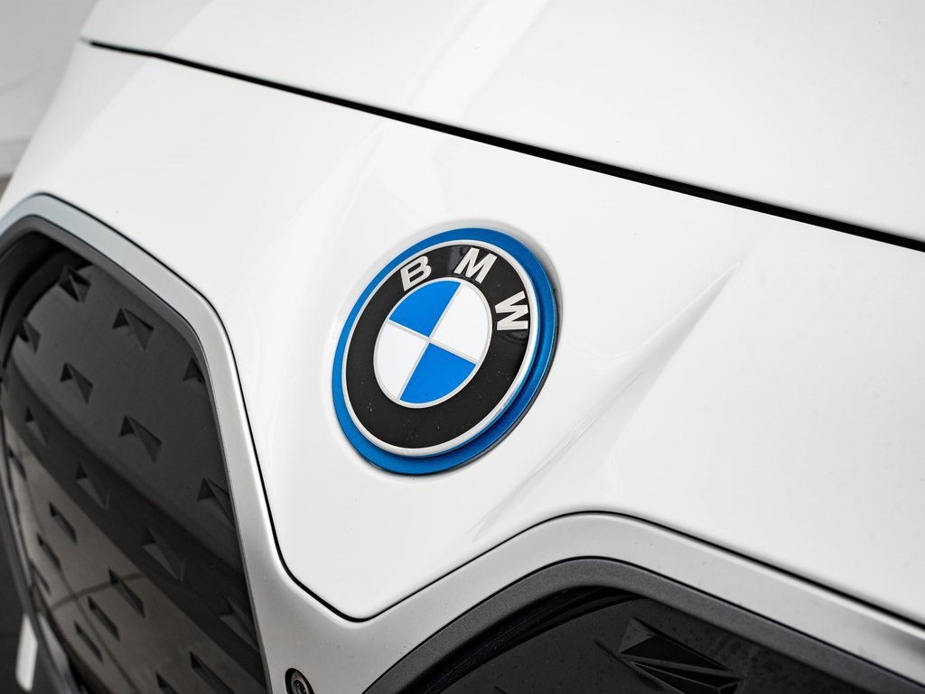 Used 2023 BMW i4 eDrive40 w/ Premium Package image 3