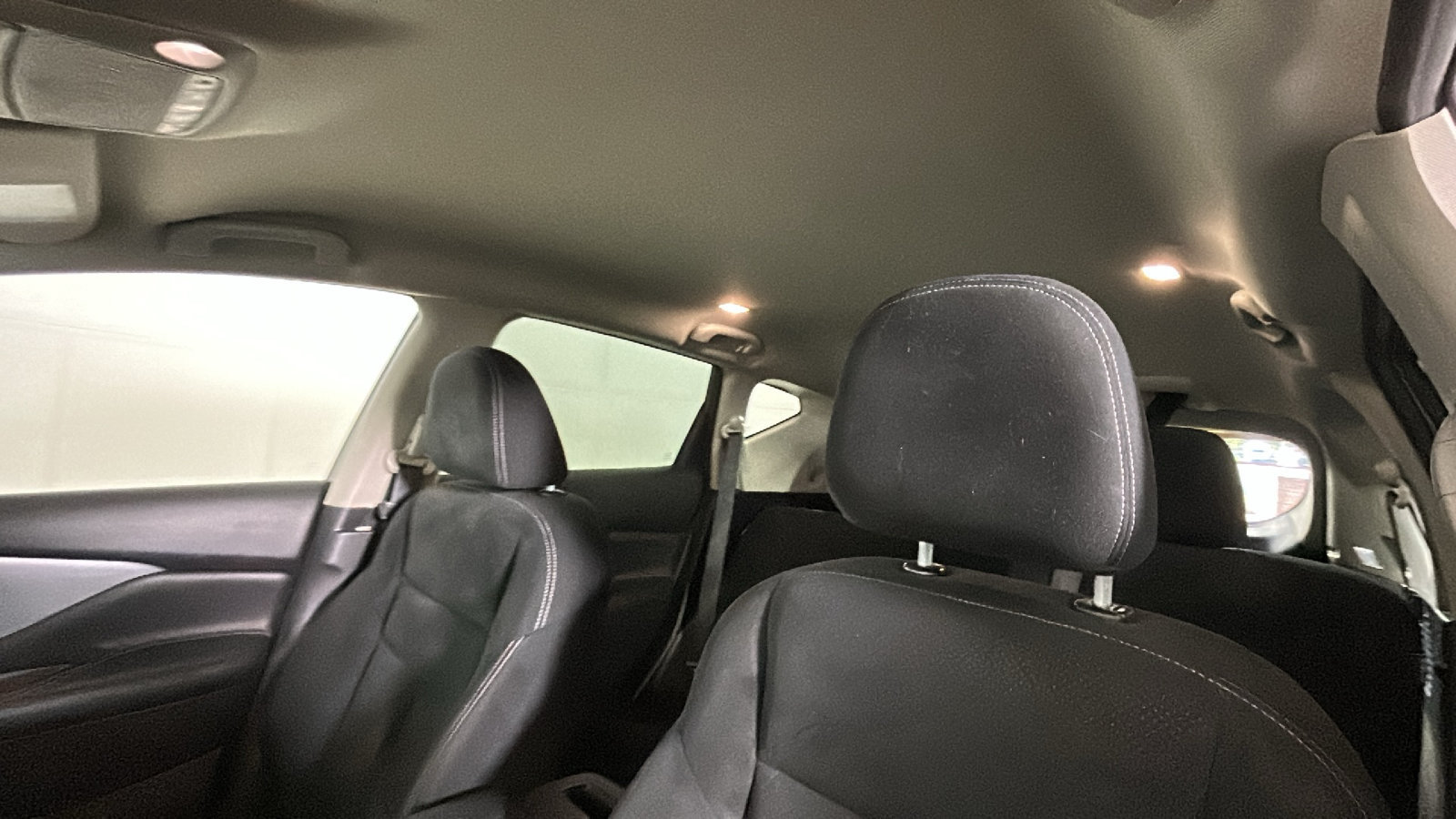 Used 2021 Nissan Murano S FWD image 14