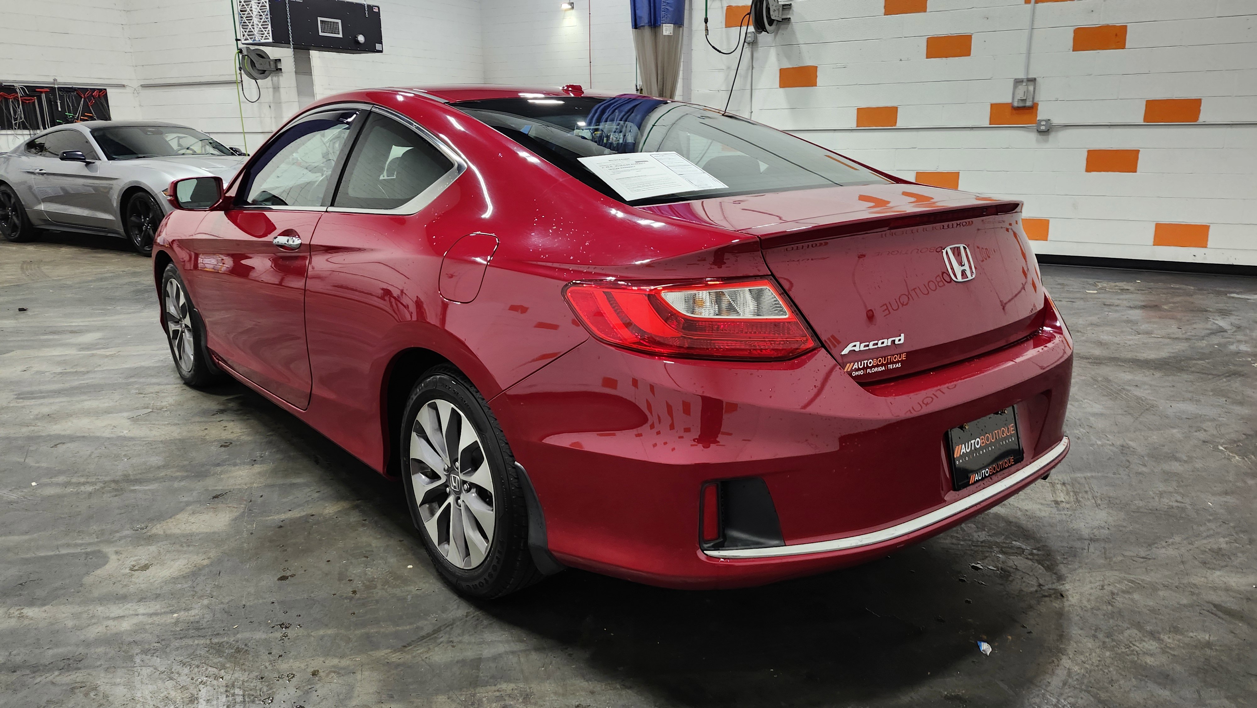 Used 2015 Honda Accord EX-L image 16
