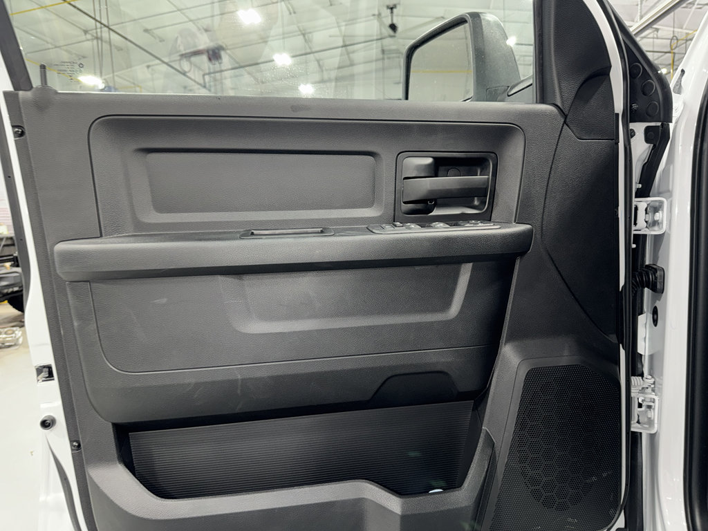 New 2025 RAM 2500 Tradesman AWD/4WD image 30