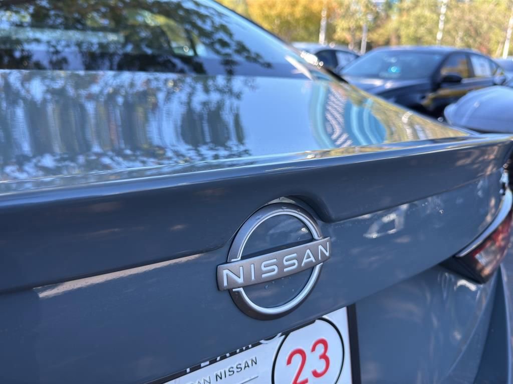 New 2025 Nissan Sentra SR w/ SR Premium Package image 13