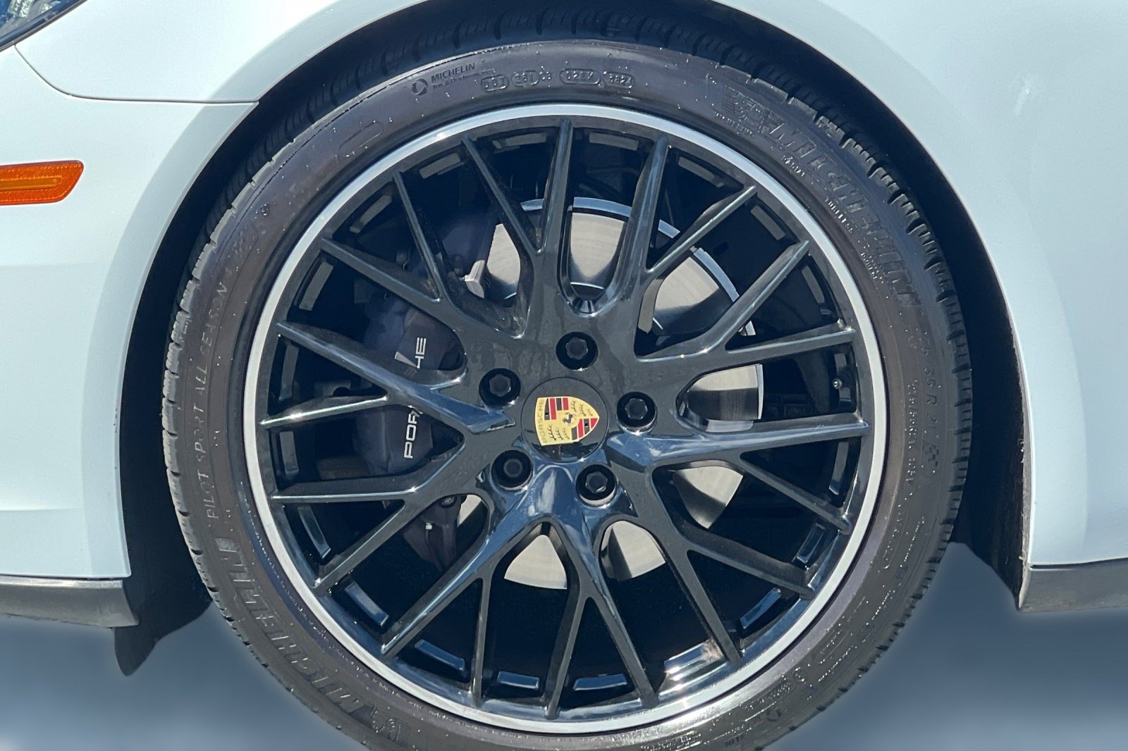 Used 2020 Porsche Panamera 4 AWD/4WD image 11