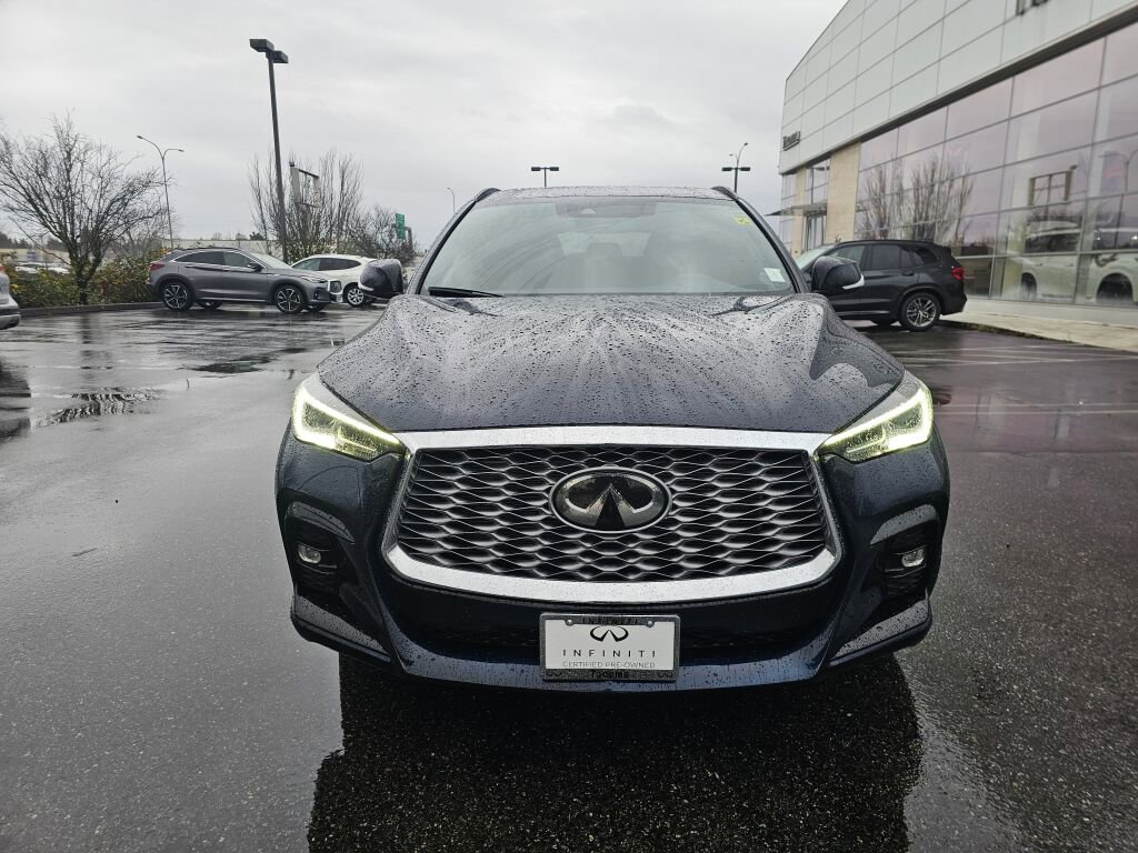Used 2024 INFINITI QX55 Luxe image 2
