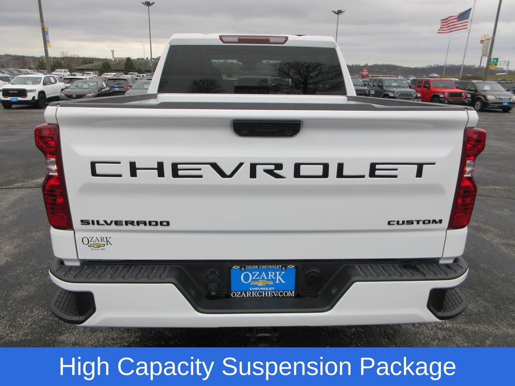 Certified 2024 Chevrolet Silverado 1500 Custom w/ Turbomax Blackout Package image 4