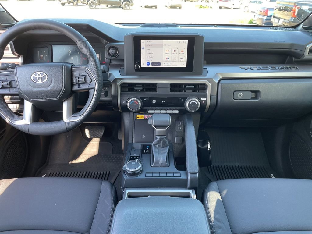 Used 2024 Toyota Tacoma SR5 AWD/4WD image 11