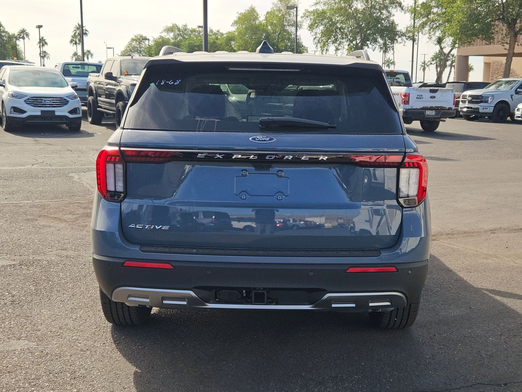 New 2026 Ford Explorer Active w/ Active Comfort Package image 3