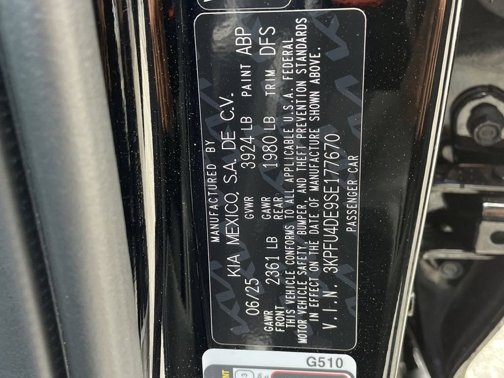 New 2025 Kia K4 EX image 31