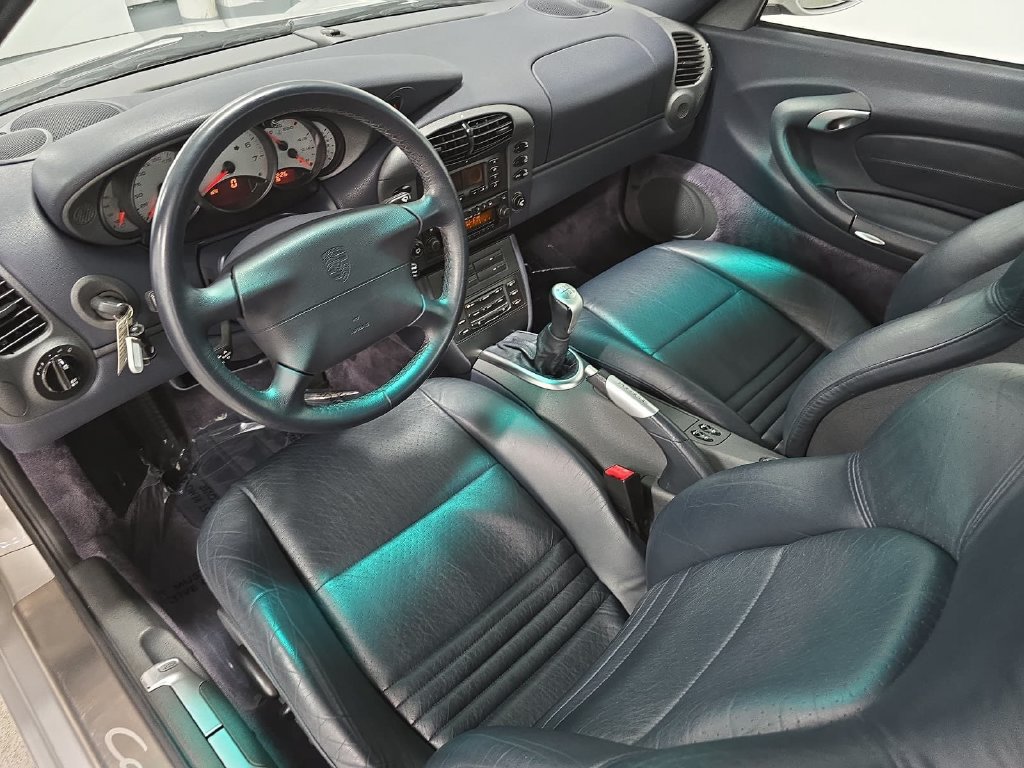 Used 1999 Porsche 911 Carrera RWD image 4