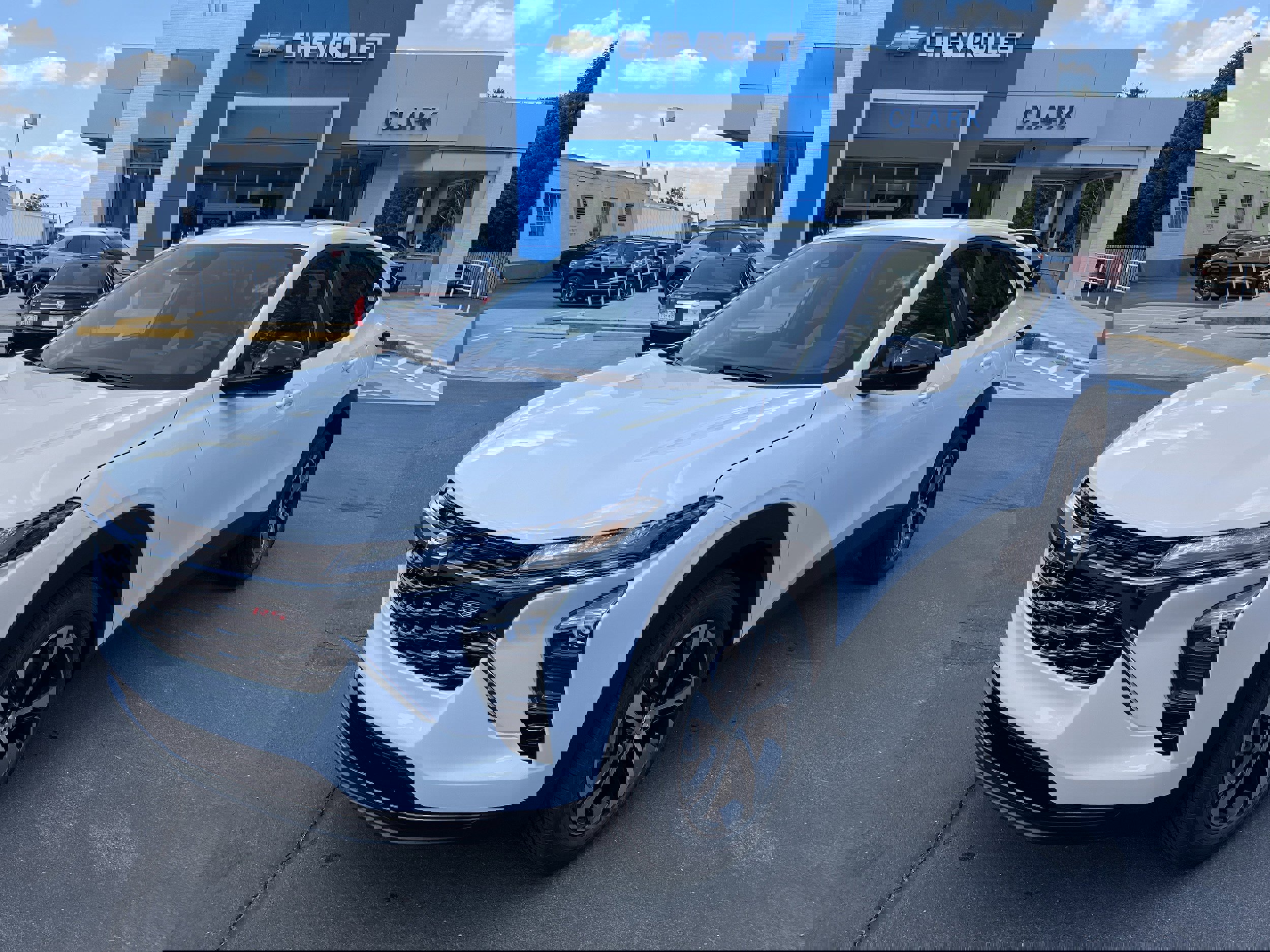 New 2025 Chevrolet Trax RS w/ Sunroof Package