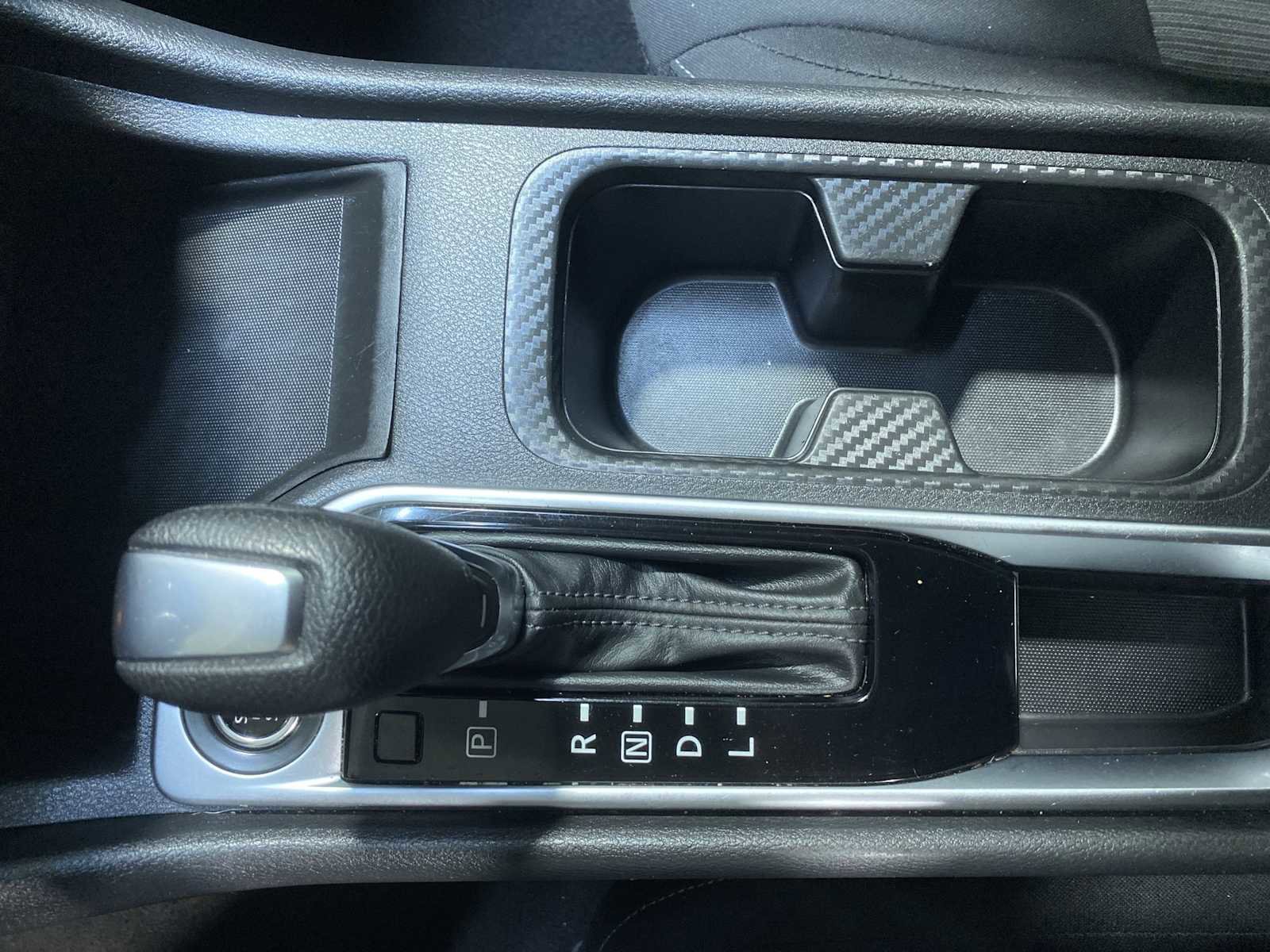 Used 2024 Nissan Sentra SV FWD image 17